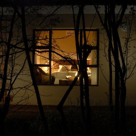 Umkhumbi Lodge Hluhluwe Bagian luar foto