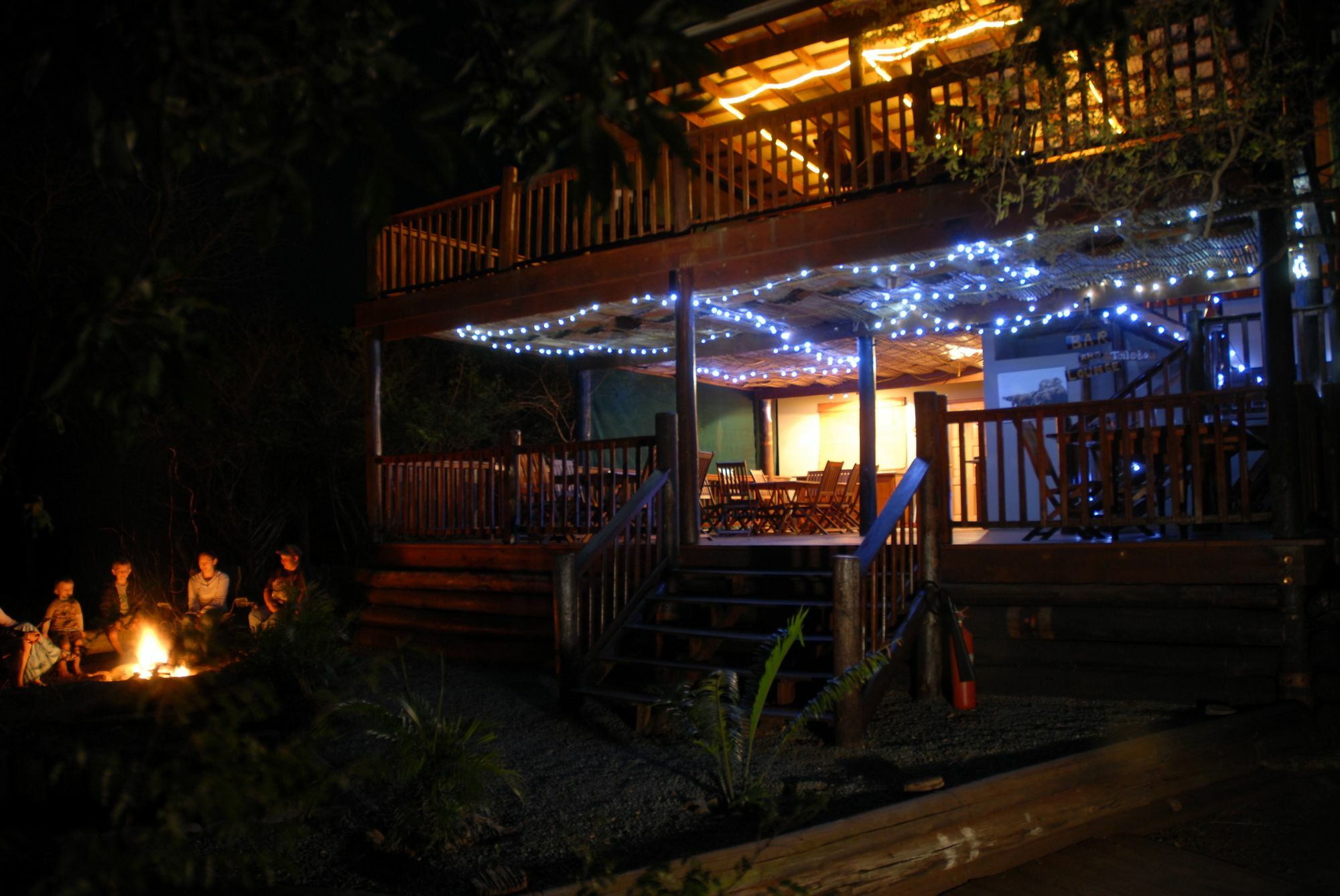 Umkhumbi Lodge Hluhluwe Bagian luar foto